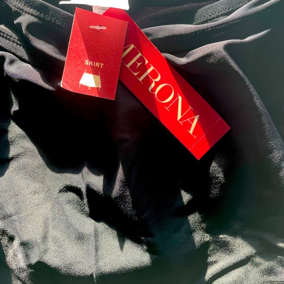 2/$30 Merona swim skirt skirtini black size small - Picture 5 of 8